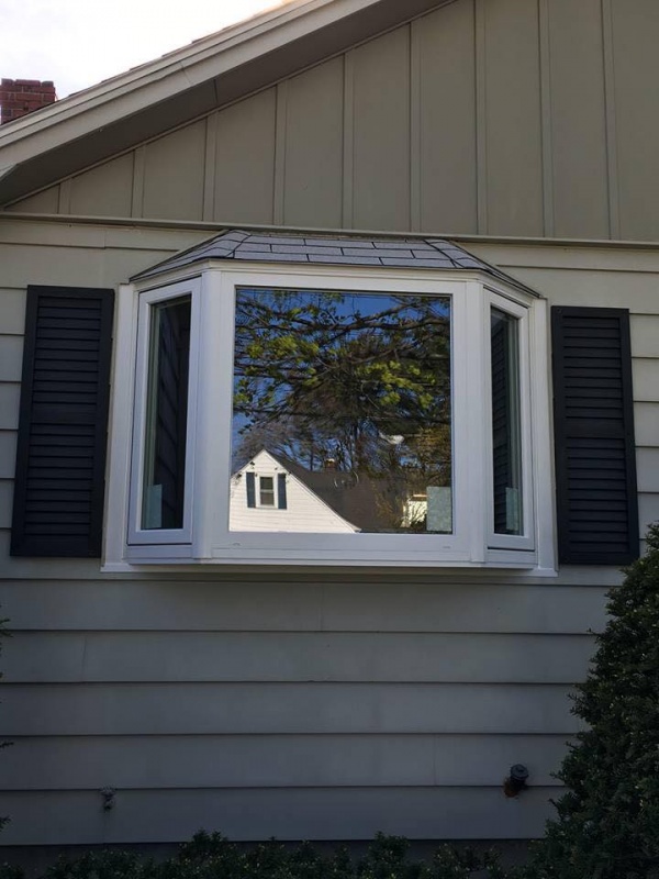 bay window installation Salem NH