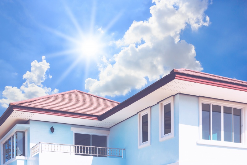 How Does Summer Heat Affect Your Roof?